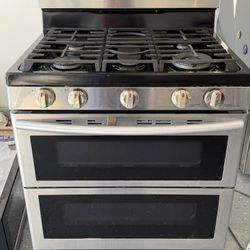 Samsung 30” Gas Stovetop and Dual Oven