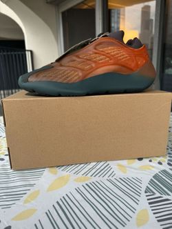 Yeezy 350 Copper fade - Size 9