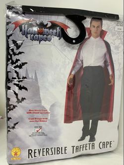 Reversible taffeta cape vampire