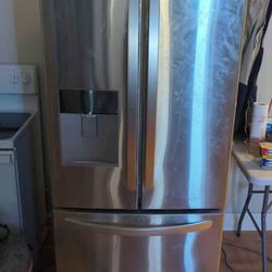 LG Fridge (French door refrigerator)