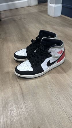 Jordan 1 MID RED BLACK TOE 9m