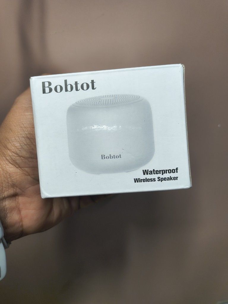Bobtot Bluetooth Speaker