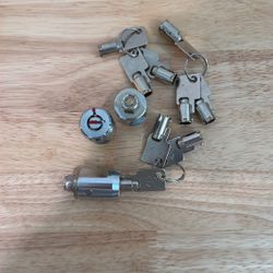 Storage Unit Locks with Keys