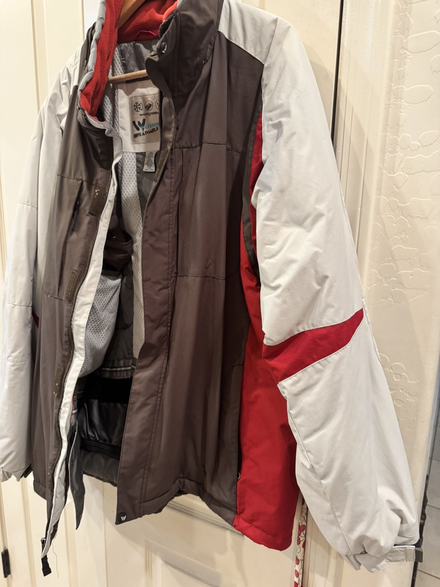 White Sierra Waterproof Men’s Jacket , Size XL,$20