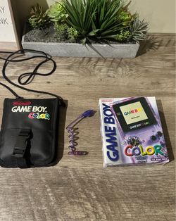 Atomic Purple Game Boy Color, model CGB-001