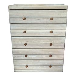 Whitewashed 5-Drawer Dresser With Wood Knobs