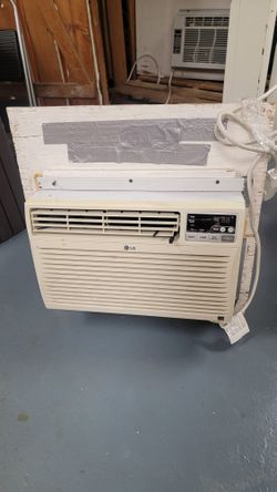 LG 24" Air Condition
