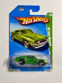 Hot Wheels '69 Ford Mustang Treasure Hunt