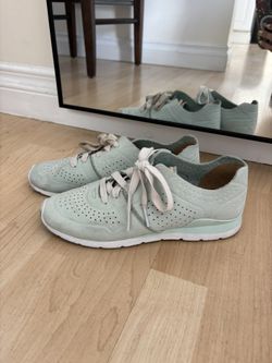 UGG Treadlite Shoes