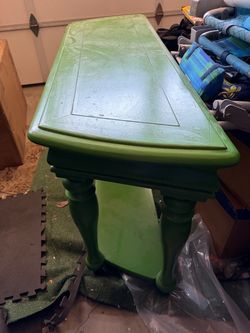 Television table