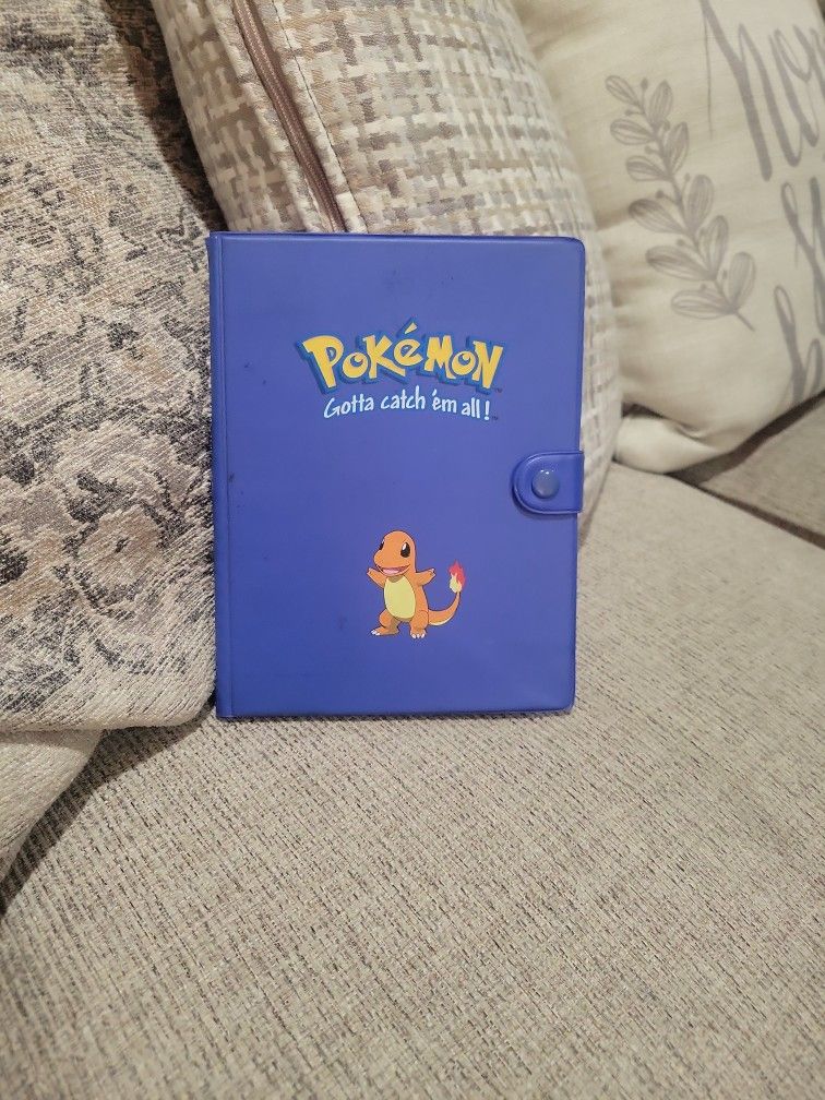 Pokemon Blue Charmander 80 Card Binder