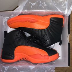 Jordan 12 Bright Orange DS Wmns 