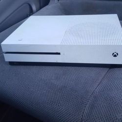 X BOX S ONE