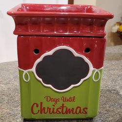 Scentsy ??? Days Before Christmas Chalkboard Label Light Up Wax Warmer