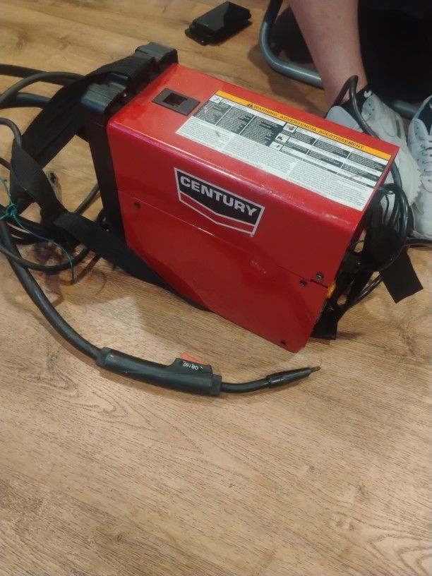 Lincoln Electric Flux Wire Feed Welder 90amp