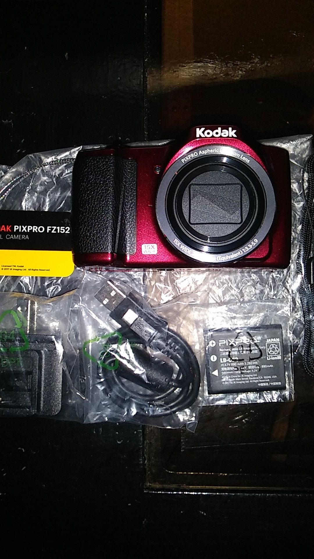 BRAND NEW NEVER USED KODAK PIX PRO DIGITAL CAMERA