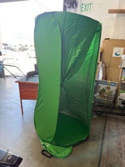 Room potable dressing new