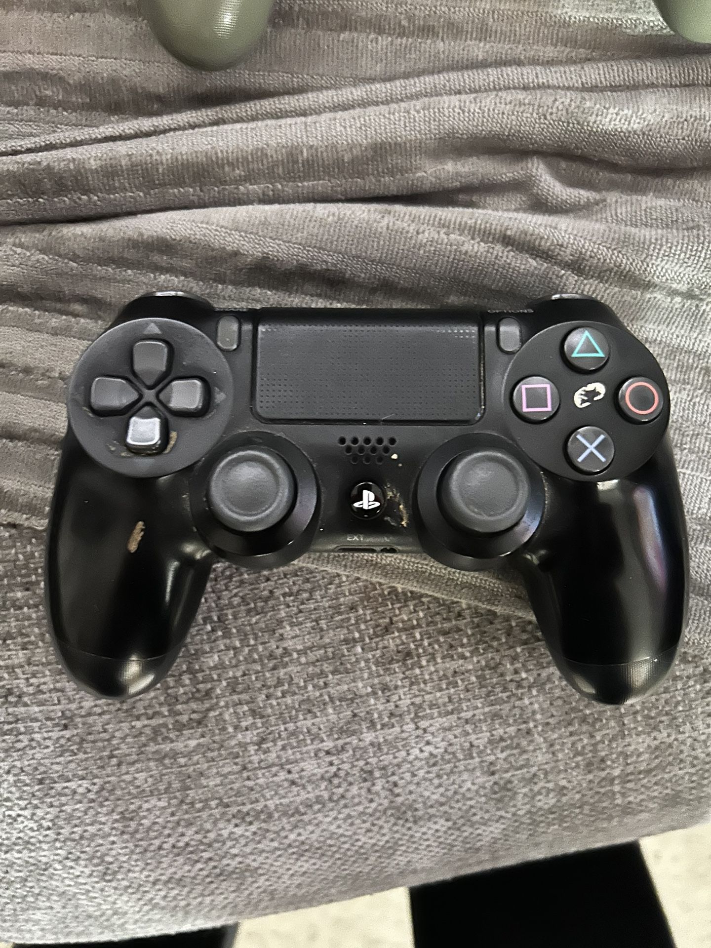 PS4 Controller