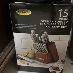 McCook knife set