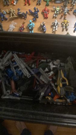Halo mega construx figure and vehicle lot