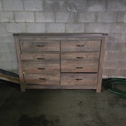 Dresser 6 Doors Very Clean