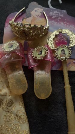 Belle costume