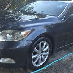 2007 Lexus LS 460