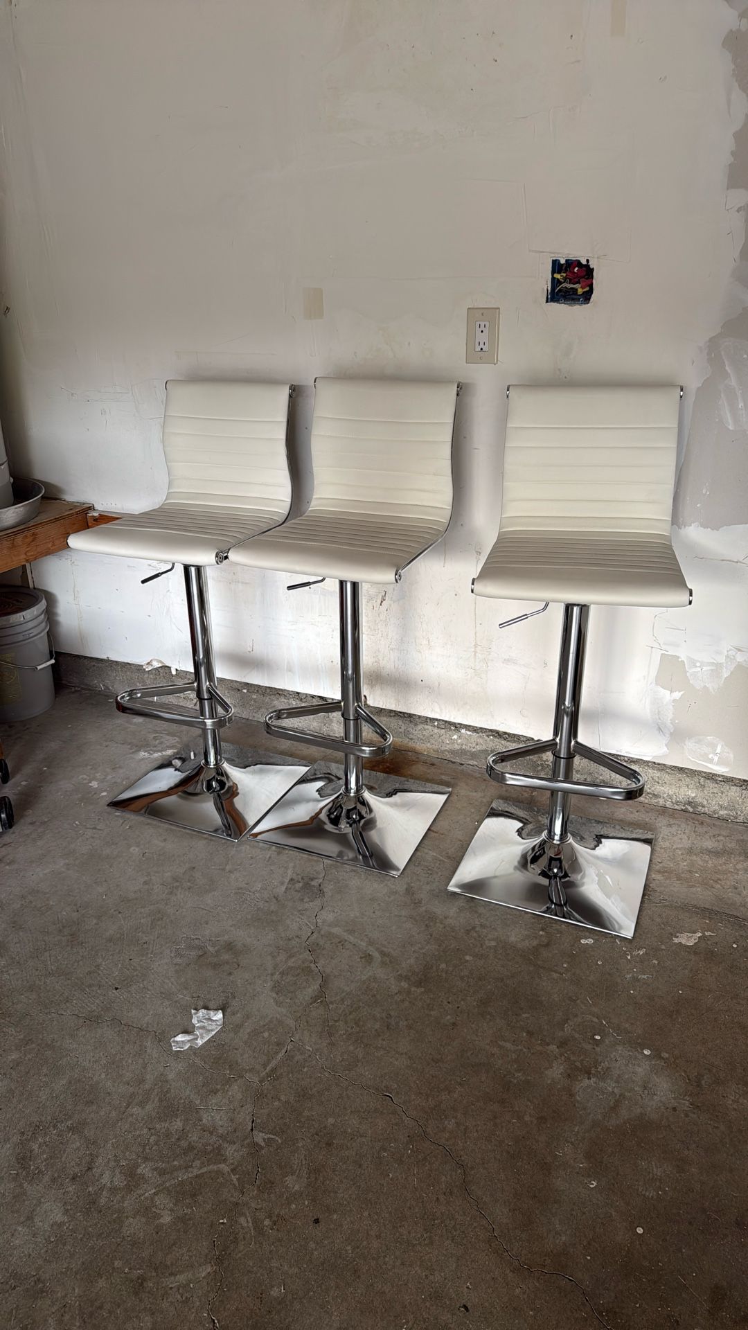 White Bar Stools