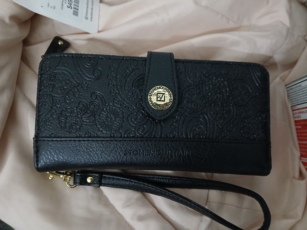 StoneMountain Leather Handbag Wallet