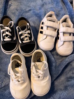 Baby shoes size 6 toddler