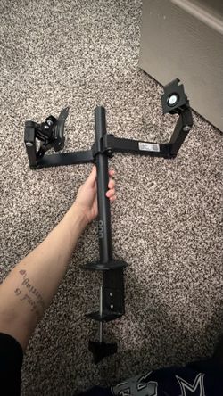 Onn. Monitor mount
