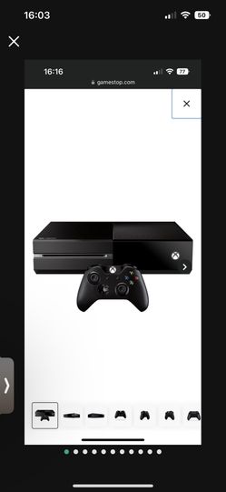 Xbox One With Controllers