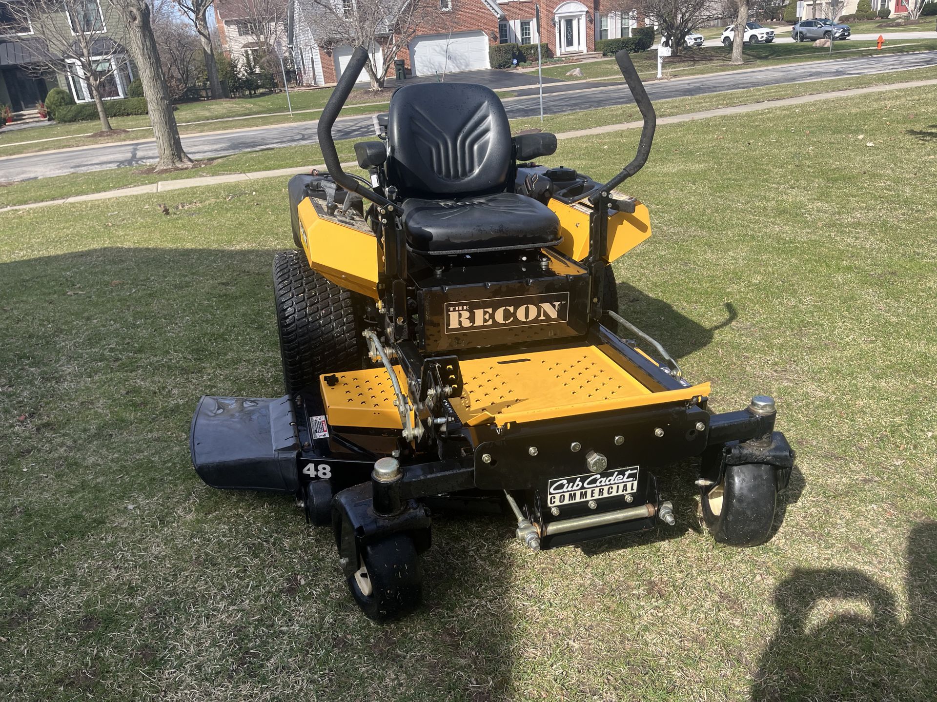 Cub Cadet Zero Turn Lawnmower with 48 in deck and 23 HP motor