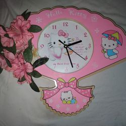 Vintage Hello Kitty Clock for Sale in Jacksonville, FL - OfferUp