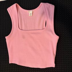 women’s pink crop top size M