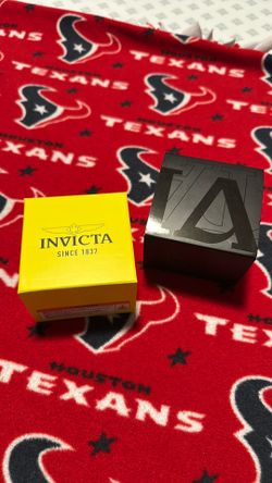 Invict men’s watch