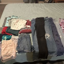 Lot: Girls Size 12-14 And Juniors Size 0