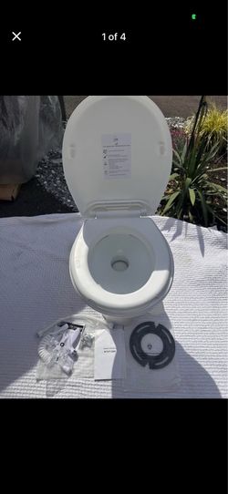 CHH Portable Gravity Flush Toilet for RV, Camper, Boat – Complete Kit
