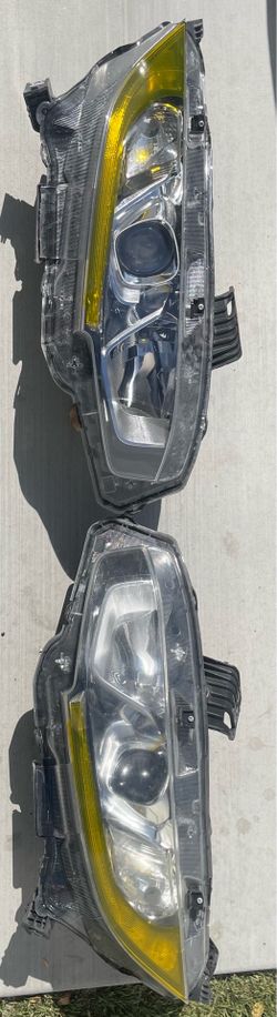 10th GEN Honda Civic Headlights
