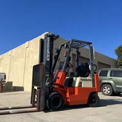 Nissan Forklift 