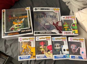 Funko pop lot FNAF Lincoln Park Pokemon