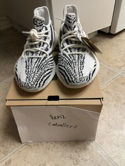 Yeezy 350 V2 Zebra Size 11