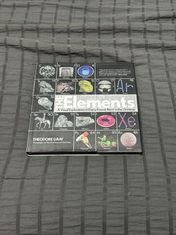 Elements : A Visual Exploration of Every Known Atom in the Universe 