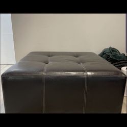 Ottoman Chocolate Leather 