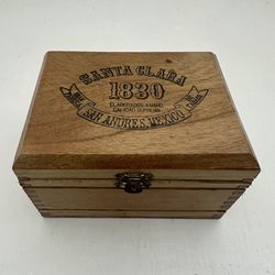 Vintage Wood Cigar Santa Clara 1830 Robusto  Mexico Box 