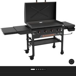 Blackstone 4 Burner with hood