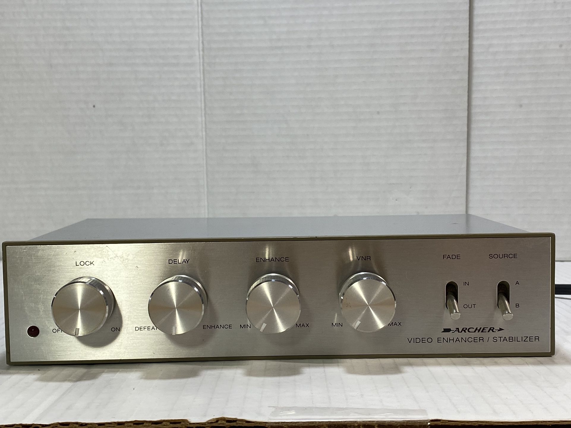 ARCHER VIDEO ENHANCER/STABILIZER Radio Shack Model 15-1270