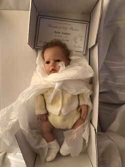 Lee Middleton baby amber