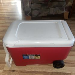 Igloo 38qt Wheelie Cool Cooler – Great Condition