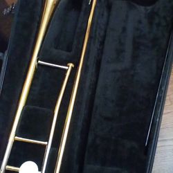 Yamaha Trombone With Case